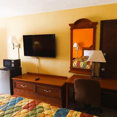 Regency Inn Конкордия Экстерьер фото